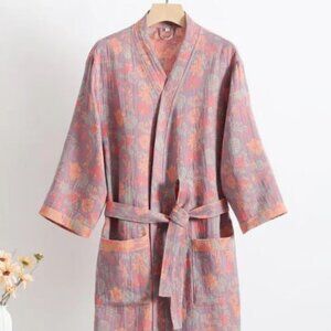 Ownkoti V-neck Floral Cotton Gauze Bathrobe Perfect New Size Med